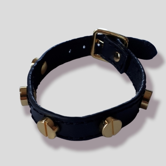Black leather stud bracelet - Picture 1 of 3